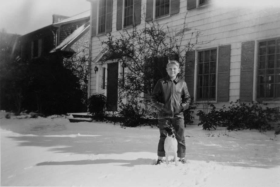 2031 Dunstan, Snow Day