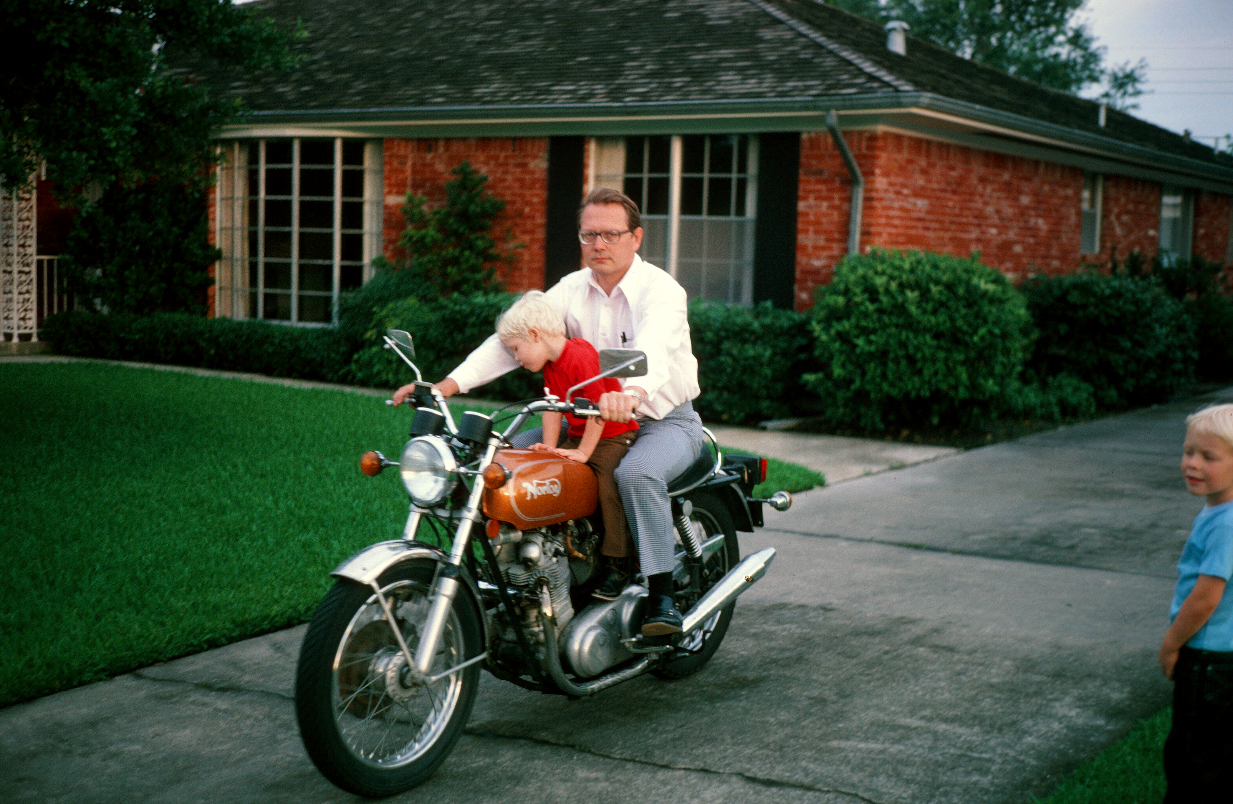 1975 on Norton
      at 5507 Valkeith